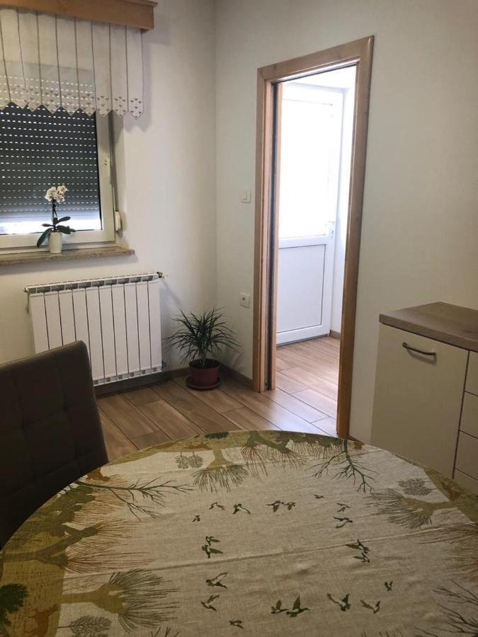Apartamento Deno Podgrad  Exterior foto