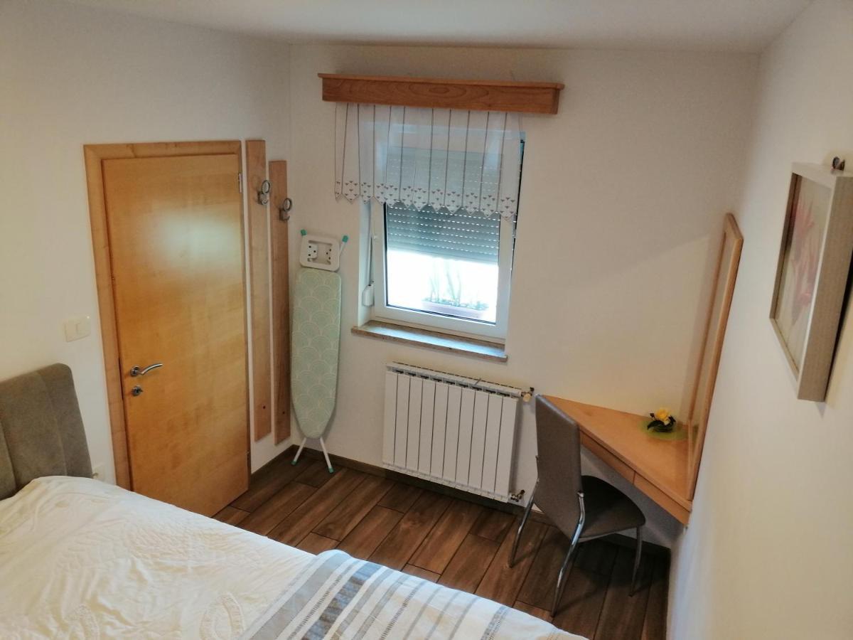 Apartamento Deno Podgrad  Exterior foto