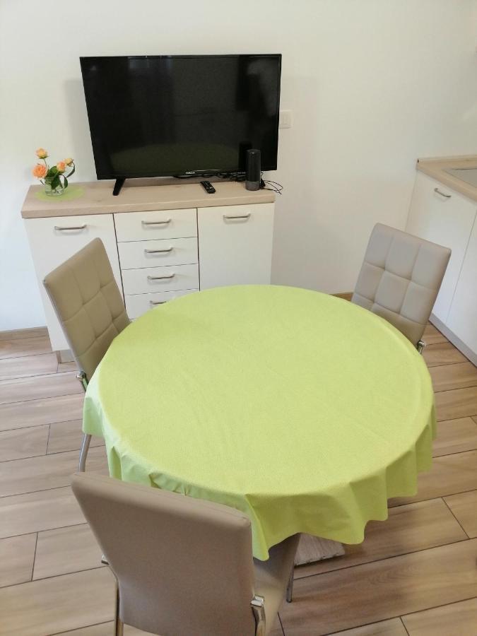 Apartamento Deno Podgrad  Exterior foto