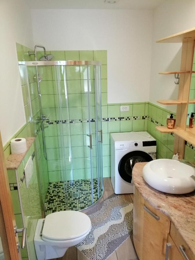 Apartamento Deno Podgrad  Exterior foto